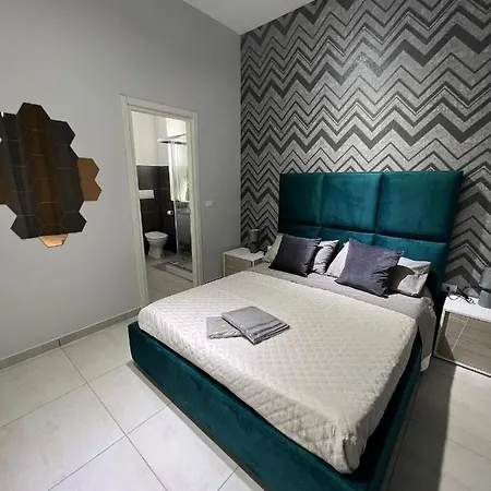 Appartamento Sky House Luxury Napoli Esterno foto